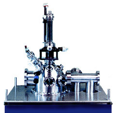 LEED and high pressure cell